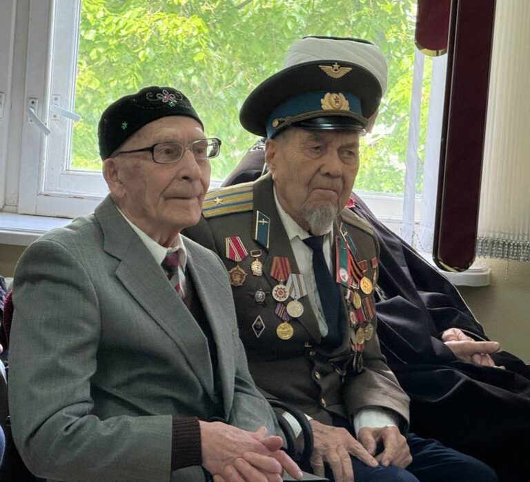 ЯШӘГЕЗ ӘЛЕ, Ветераннар!