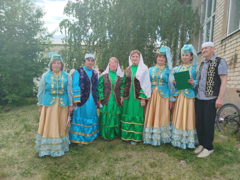 Мәчәләйдә Сабантуй гөрләп узды (В Мочалеевке отгремел Сабантуй)