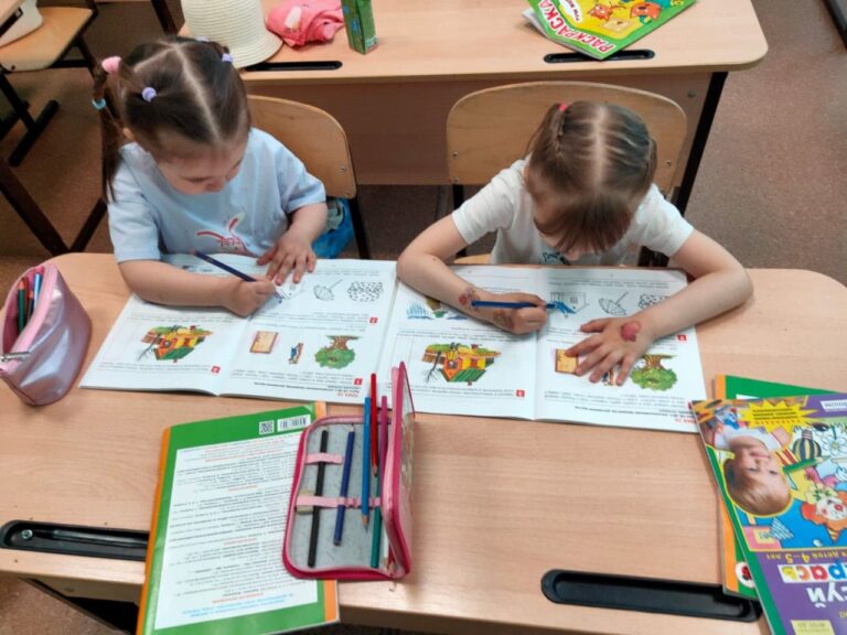 Школа «ЯКТЫЛЫК» объявляет набор детей 4-5 лет в “ЦЕНТР РАННЕГО РАЗВИТИЯ”.