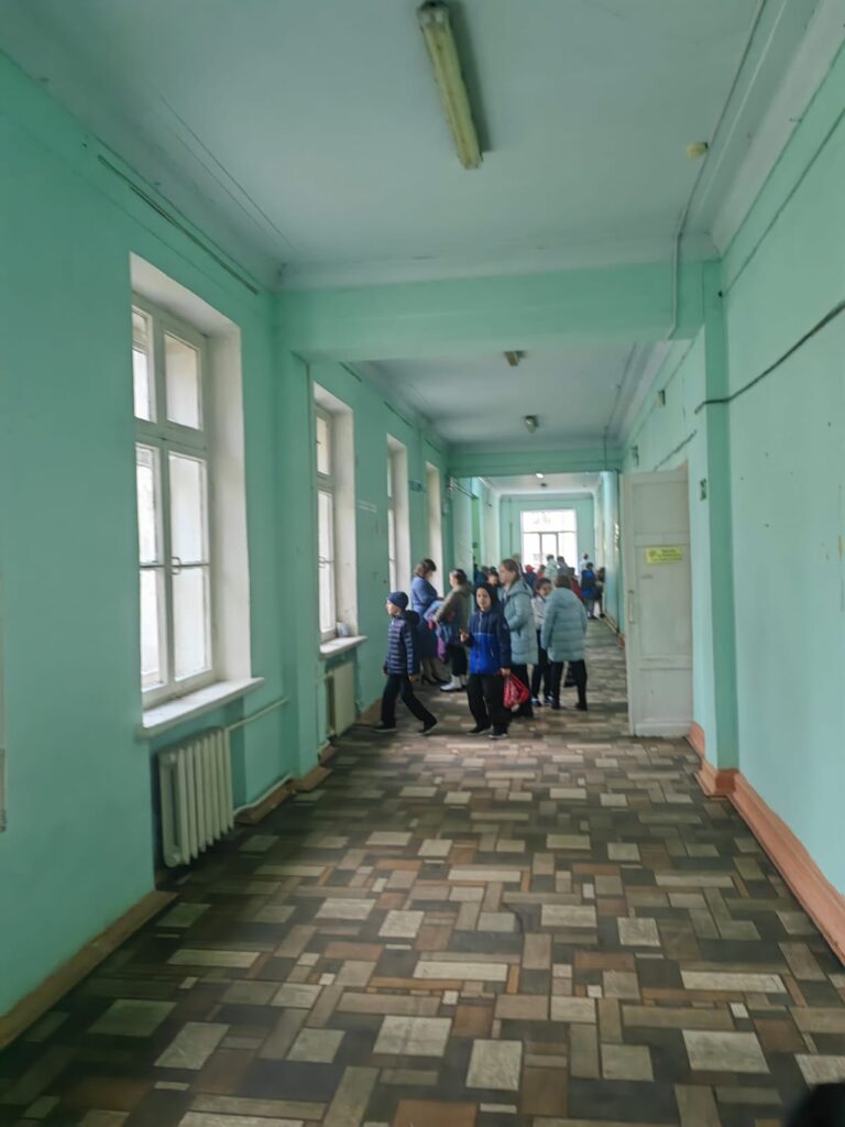 В Самаре началась массовая эвакуация школ