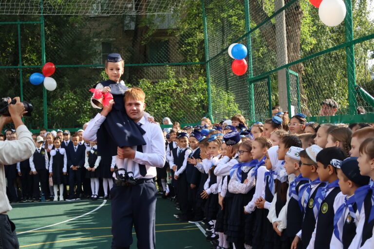 «Яктылык» встречает новый учебный год: обновленная школа, традиции и преемственность поколений